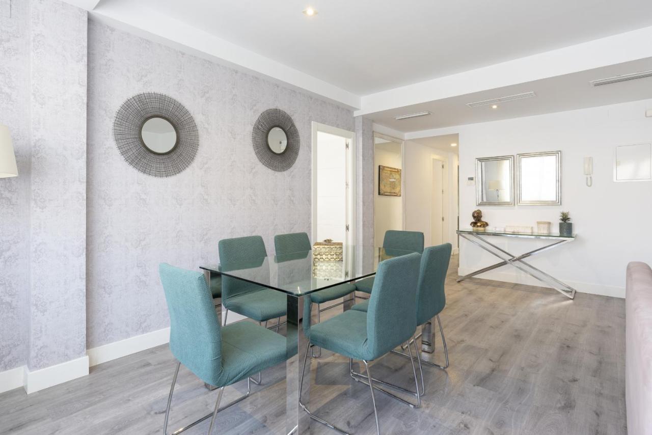 Soho Premium 4 Bedrooms Apartment Малага Экстерьер фото