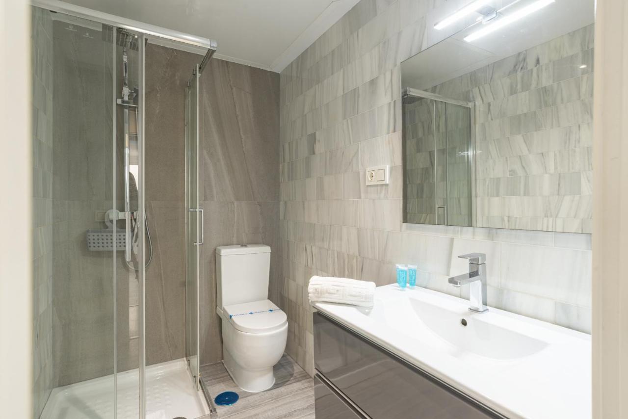 Soho Premium 4 Bedrooms Apartment Малага Экстерьер фото