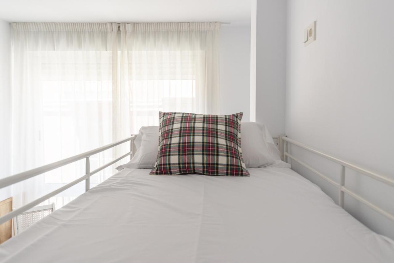 Soho Premium 4 Bedrooms Apartment Малага Экстерьер фото