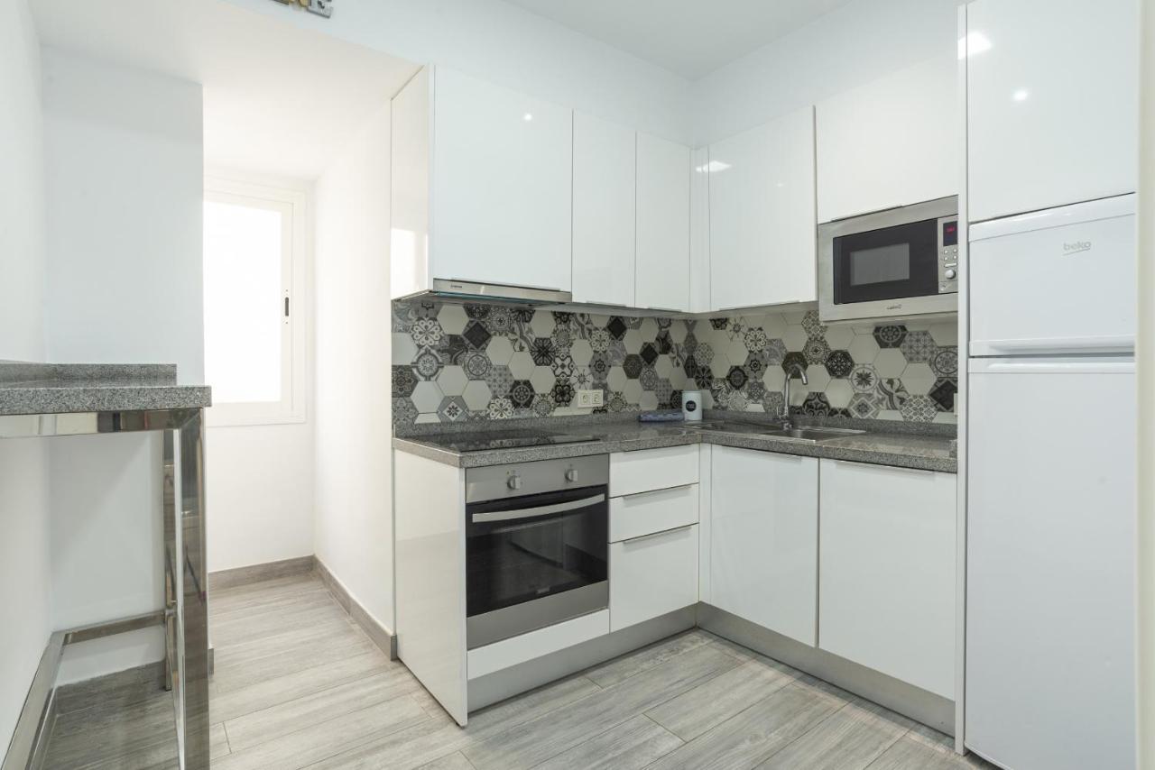Soho Premium 4 Bedrooms Apartment Малага Экстерьер фото