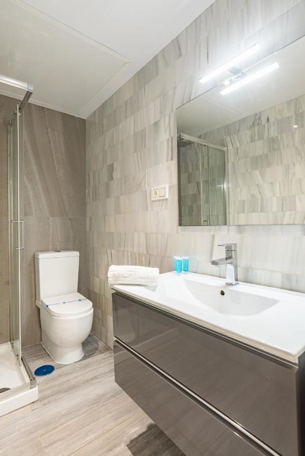 Soho Premium 4 Bedrooms Apartment Малага Экстерьер фото